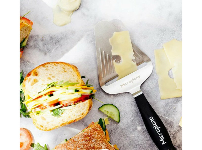 COUTEAU A FROMAGES CHEESE SLICER