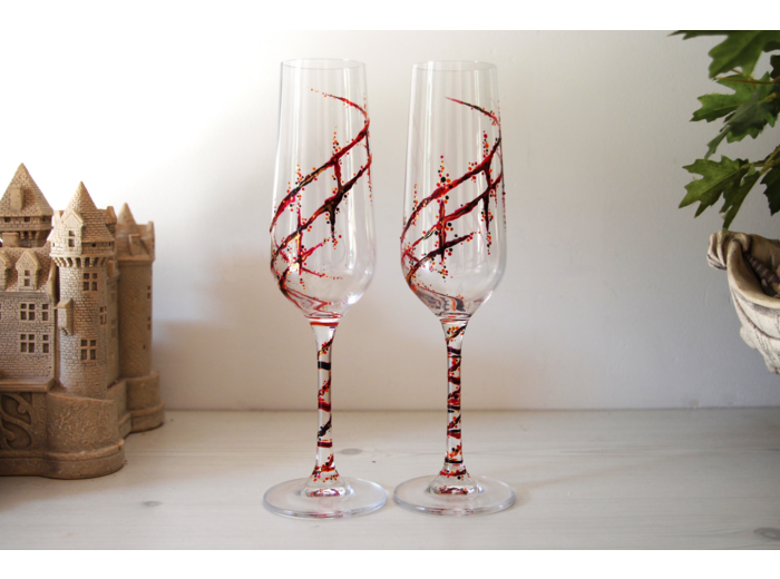 Flutes à champagne en cristal de bohème peintes à la main décorées de jolies volutes rouges