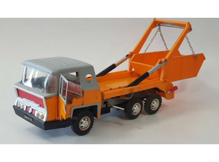 JOUSTRA CAMION BERNARD AVEC BENNE MINIER MECANISME A CLE SANS BOITE
