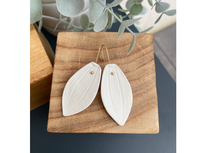 Boucles d'oreille en porcelaine blanche Marie Courtillat