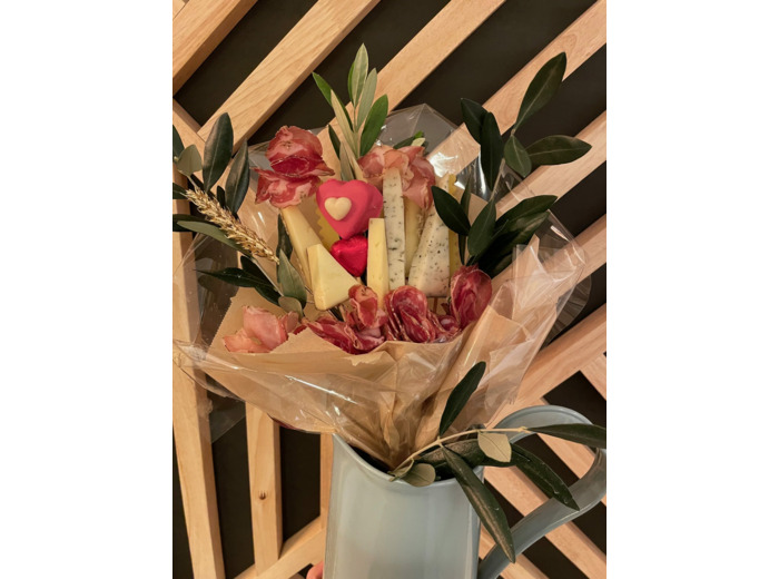 Bouquet de fromages et charcuteries grand modèle