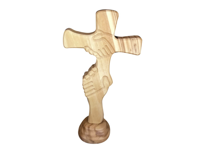 Croix en OLIVIER sur PIED - 11x6cm - CROIX DE L'AMITIE