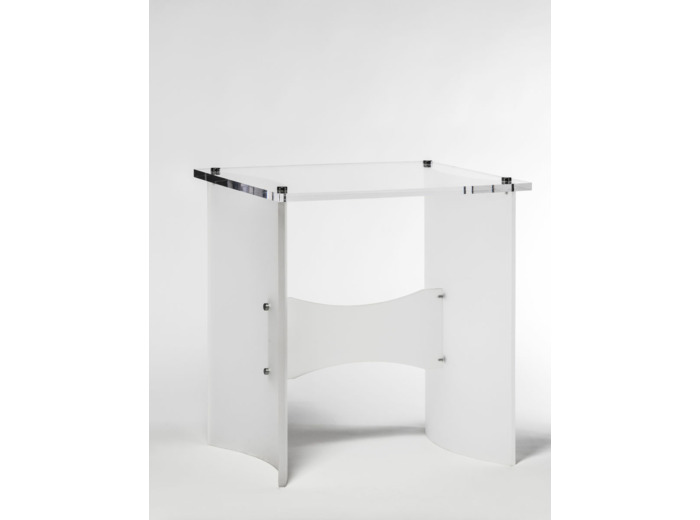 Table seule sans damier