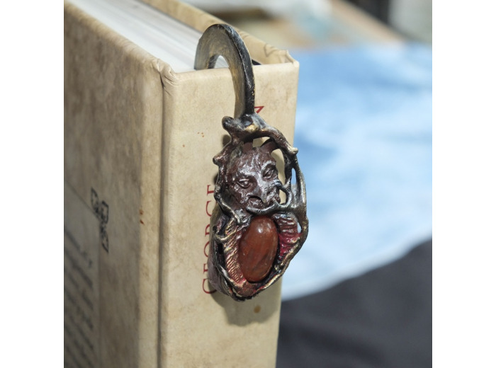 Marque Pages 3D "Les ailes de la nuit" pierre naturelle cornaline