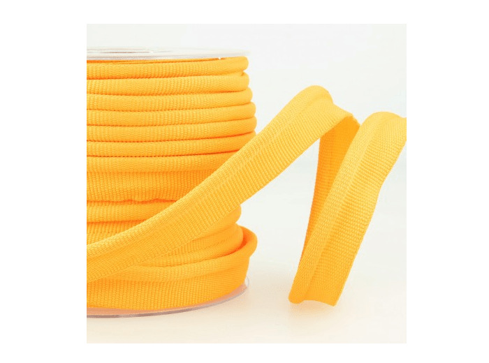 Simple passepoil jaune 519 C52 8mm 100%polyester le mètre 519C52