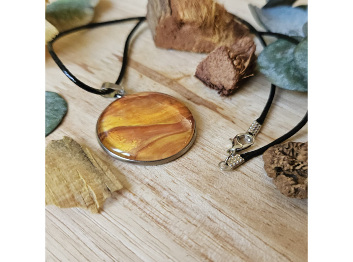 Collier en cordon ciré noir unique fait main