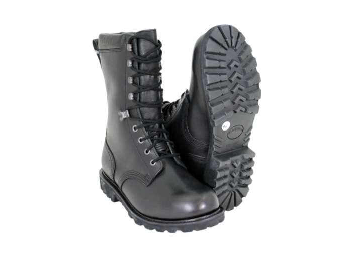 Rangers Gore‑Tex Armée française neuves – Cuir noir, montage Goodyear