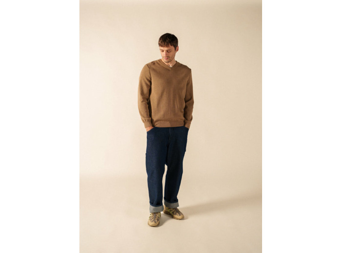 Pull col V Cuirasse en laine douce