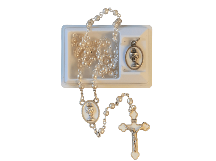 Coffret COMMUNION avec Chapelet argenté imitation perle + médaille