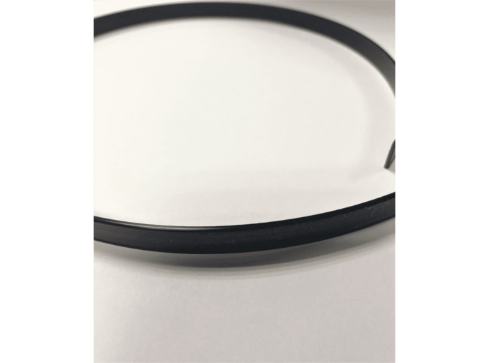 Plastique à angléser 10mm au ml E230316