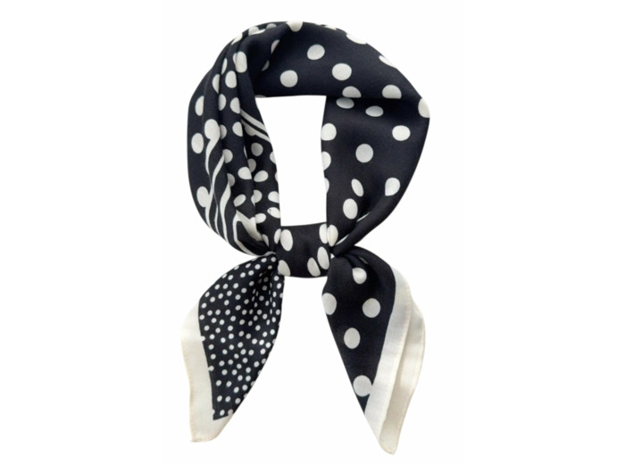 Foulard à pois
