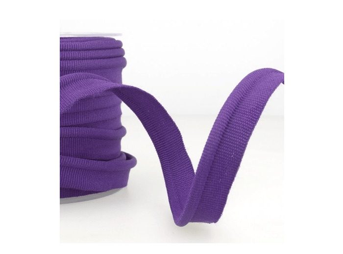 Simple passepoil violet 519 C90 8mm 100%polyester le mètre 519C90
