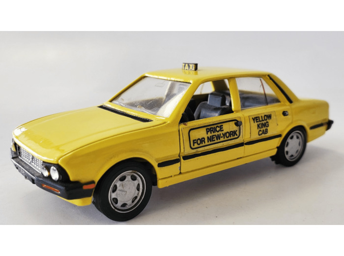 PEUGEOT 505 TAXI SOLIDO 1/43 SANS BOITE (N2)