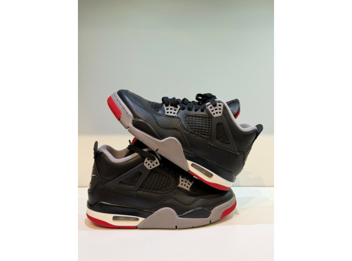 Jordan 4 Retro Bred Reimagined — T. 36,5 (Seconde main)