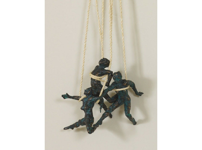 Figurines bronze Interlace