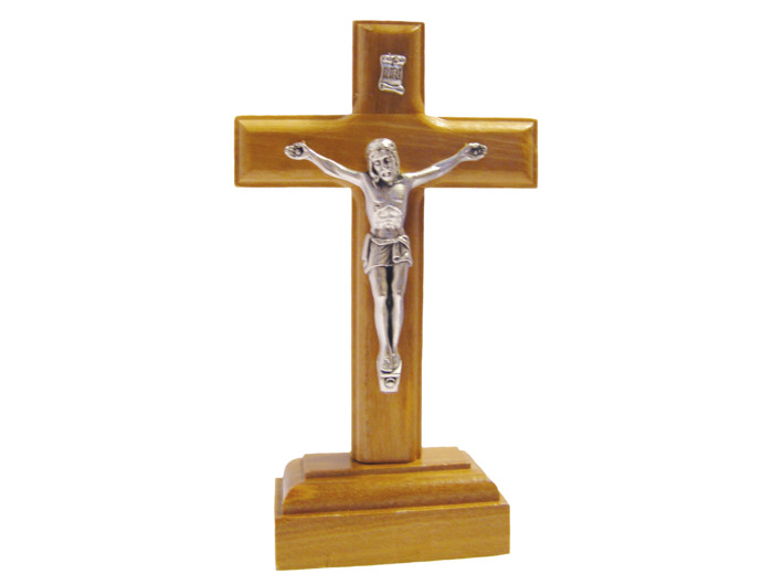 Crucifix en Olivier sur Pied 11cm avec Christ en Métal Argenté