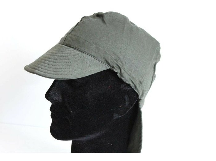 Casquette avec protège nuque