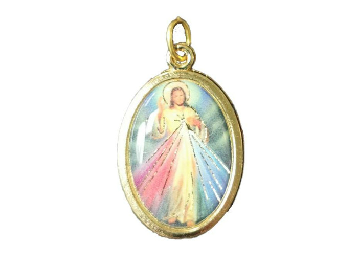 Médaille 22mm en Métal Doré avec Résine  - CHRIST MISERICORDIEUX 50pc