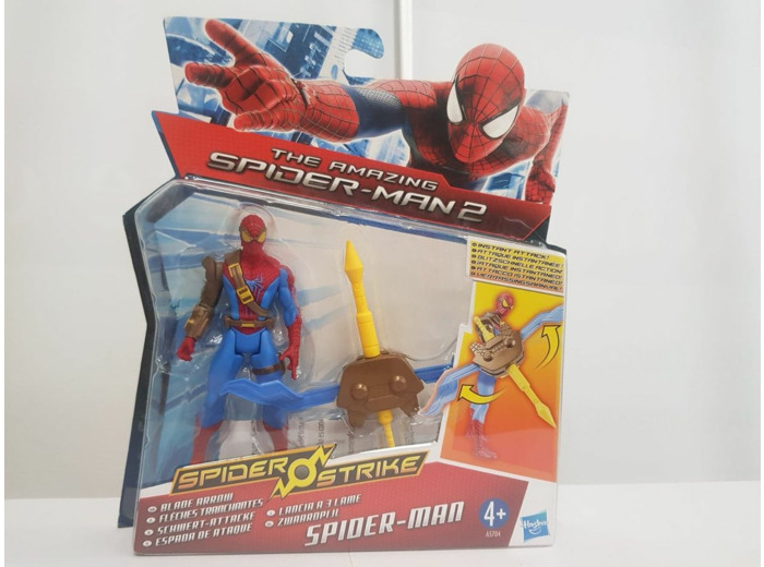 FIGURINE SPIDER-MAN FLECHES TRANCHANTES THE AMAZING SPIDER-MAN 2 de chez HASBRO