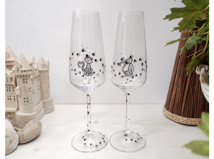 Duo de flutes à champagne en cristal peintes à la main sur le thème des chats