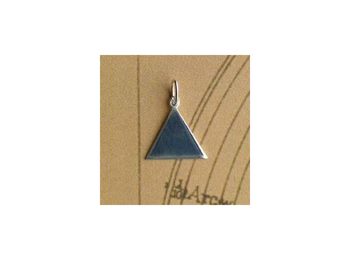 Pendentif Triangle plein petit modèle en argent
