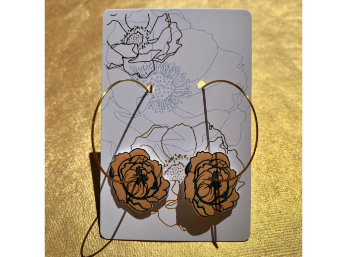 Boucles d'oreilles créoles pivoine coloris pêche pailletées vert