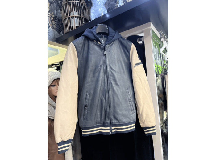 TK 90110 Teddy homme avec capuche amovible cuir marine