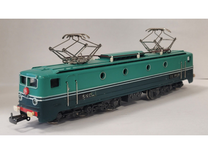 JOUEF HO LOCOMOTIVE ELECTRIQUE CC 7107 SNCF SANS BOITE