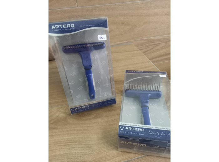 Peigne à dents rotatives