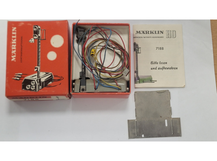 MARKLIN 7188 - SIGNAL LUMINEUX HO BOITE D'ORIGINE ROUGE