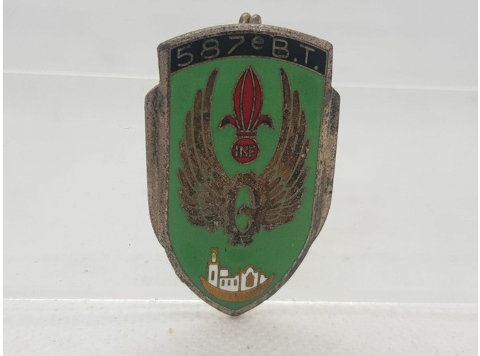 INSIGNE MILITAIRE 587e BT BATAILLON DU TRAIN