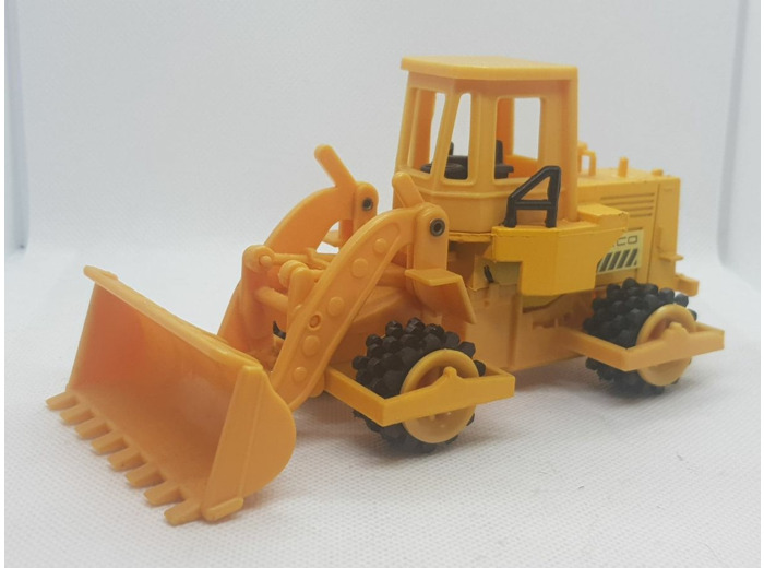 PELLE SUR PNEU JACO 1/32 SANS BOITE