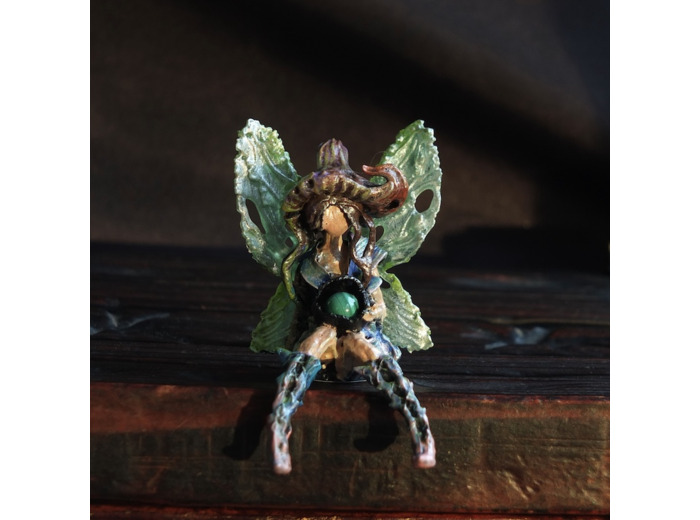 Figurine "Brindille" ailée et sa pierre naturelle