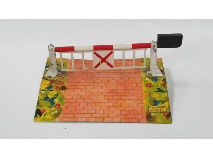 HORNBY O BARRIERE PASSAGE A NIVEAU SANS BOITE N2