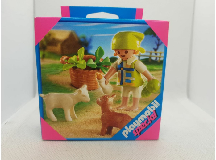 FILLETTE AVEC CHEVREAUX PLAYMOBIL SPECIAL 4674 BOITE NEUVE