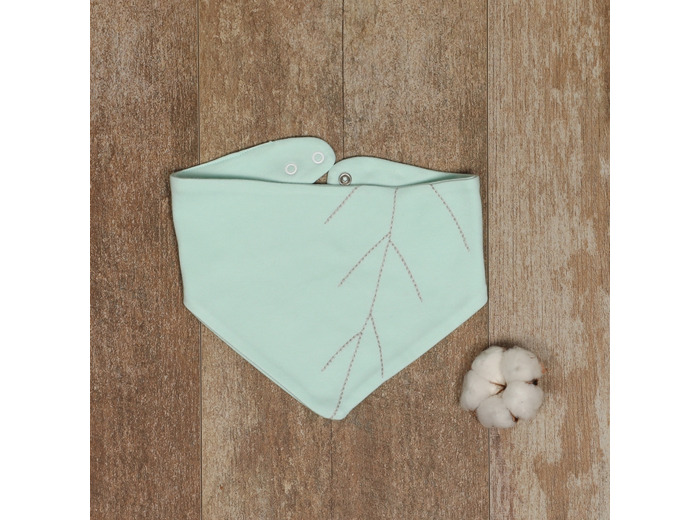 bandana bavoir en coton bio brodé d'une feuille