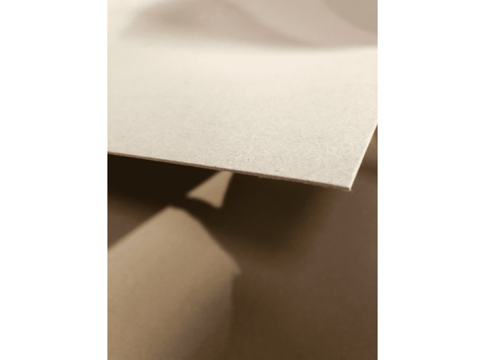 Carton patron gabarit 900gr 132/106cm unité KARTPB980080110