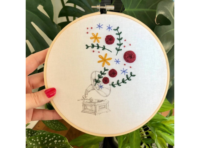 Broderie - GRAMOPHONE #1