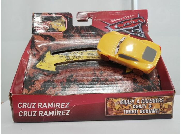 FIGURINE CARS 3 CRUZ RAMIREZ CRAZY 8 de chez MATTEL