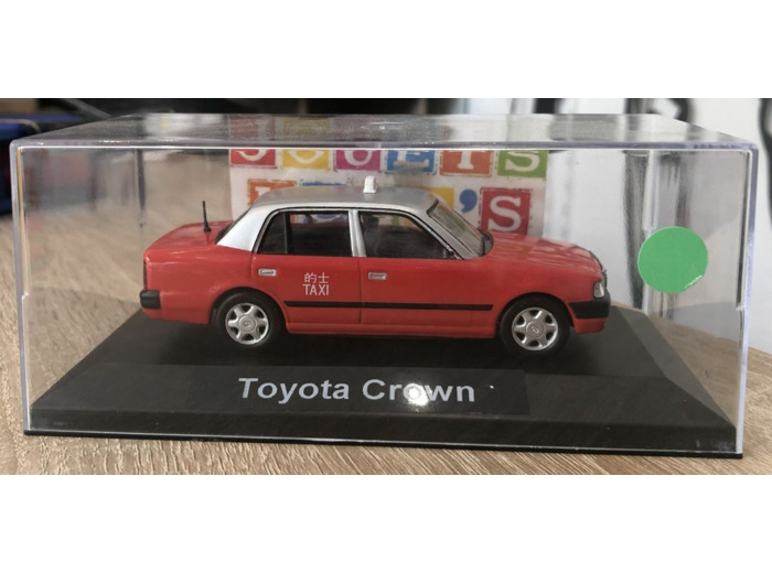 TOYOTA CROWN TAXI ROUGE 1/43 BOITE NEUVE