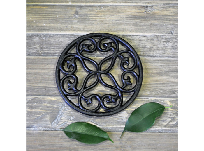 Dessous de plat fonte arabesque 17cm