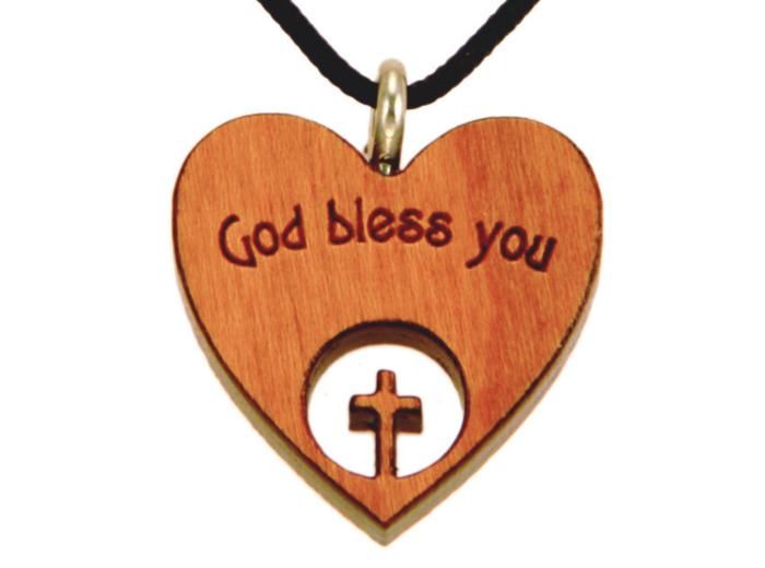 Coeur en Bois d'Erable Vernis 2,3cm avec Cordon - CROIX ÉVIDÉ ANGLAIS