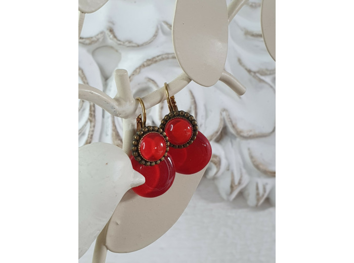 BOUCLES D'OREILLES DORMEUSES ROUGE