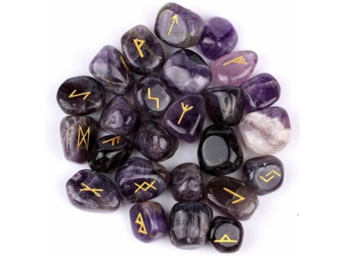 Runes en améthyste