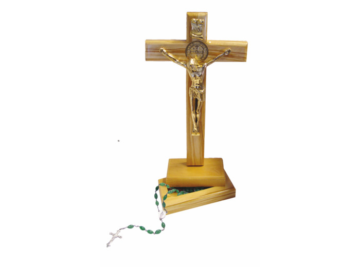 Croix St Benoît en Olivier 25cm avec boîte à chapelet