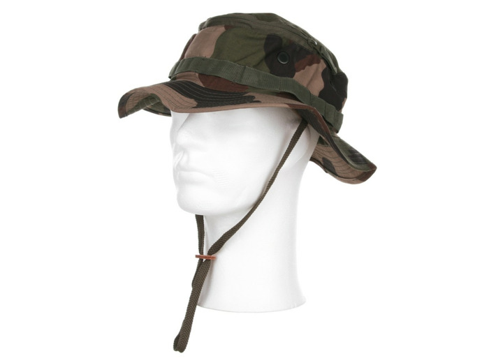 Chapeau de brousse avec moustiquaire