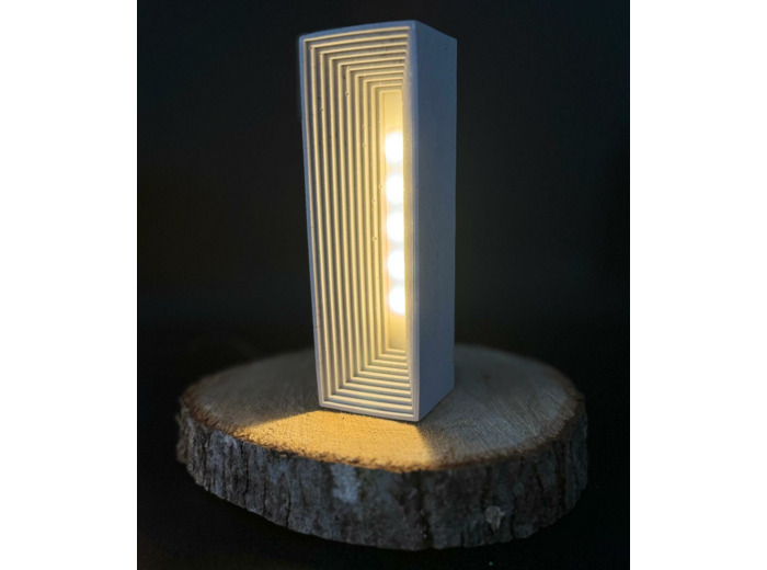 Lampe de chevet grise en jesmonite