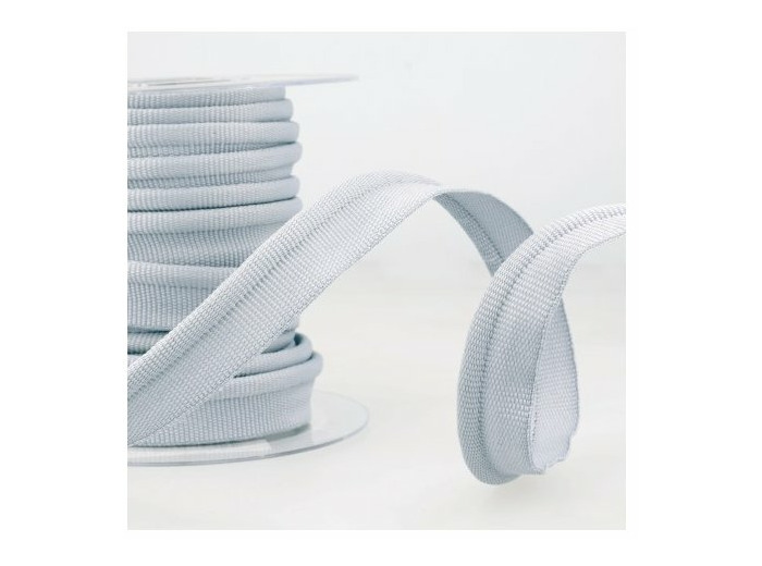 Simple passepoil blanc 519 C01 8mm 100%polyester le mètre 519C01