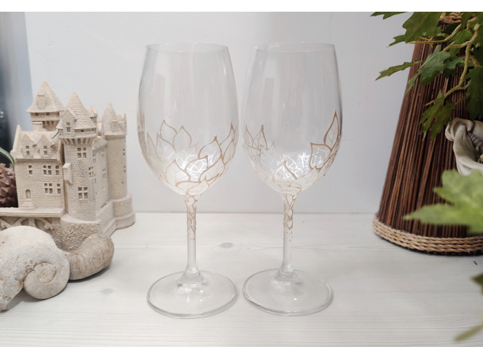 Duo de verres givrés pour la saint valentin en cristal de bohème décorés de jolies feuilles ciselées