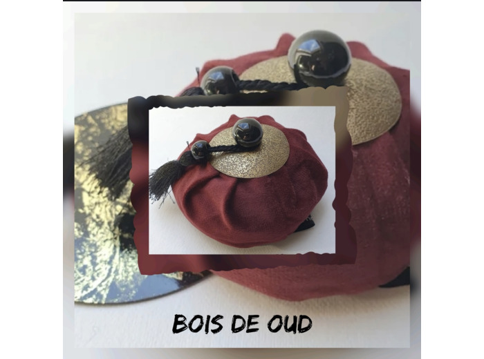 Aumônière Velour parfumée bordeaux Bois de Oud